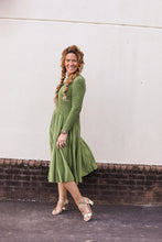 Load image into Gallery viewer, Silky Pleated Ruched Dress