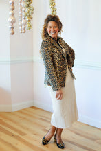 Load image into Gallery viewer, Velvet Blazer