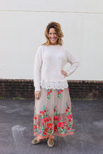 Load image into Gallery viewer, Vintage Tulips Skirt