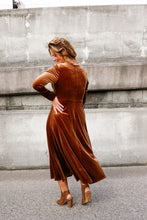 Load image into Gallery viewer, Ciara Velvet Dress