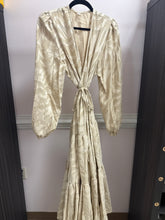 Load image into Gallery viewer, Wrap Maxi Dress