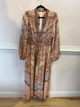 Load image into Gallery viewer, One Of A Kind Dresses