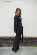 Load image into Gallery viewer, Marilyn Black Dress