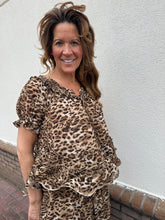 Load image into Gallery viewer, Leopard Skirt Top Set