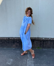 Load image into Gallery viewer, Gingham Cotton Dress
