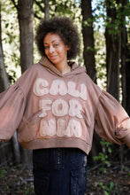 Load image into Gallery viewer, California Hoodie Sweatshirt
