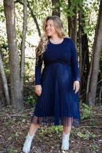 Load image into Gallery viewer, Twist Sweater Dress Set