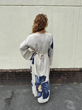 Load image into Gallery viewer, Flower Caftan Maxi Dress