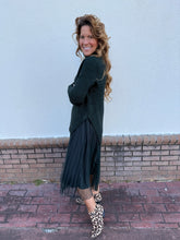Load image into Gallery viewer, Pleated Sweater Set
