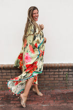 Load image into Gallery viewer, French Riviera Chartreuse Silk Set
