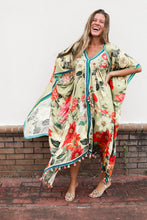 Load image into Gallery viewer, French Riviera Chartreuse Silk Set
