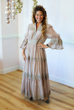 Load image into Gallery viewer, Savannah Blush Dress
