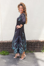 Load image into Gallery viewer, Bounce Dresses

