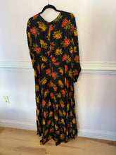 Load image into Gallery viewer, TLSM Dresses L
