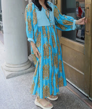 Load image into Gallery viewer, Tiger Stripe Boho Dress

