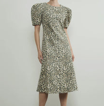 Load image into Gallery viewer, Brinkley Denim Leopard Dress
