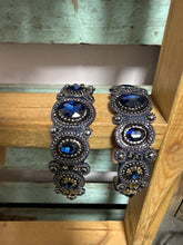 Load image into Gallery viewer, Glitzy Jewel Headband
