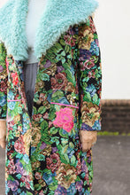 Load image into Gallery viewer, Isabel Coat
