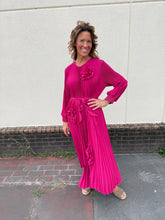 Load image into Gallery viewer, Sample Pleated Dresses
