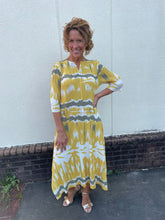 Load image into Gallery viewer, Silky Pleated Yellow Dress
