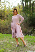 Load image into Gallery viewer, Silky Pleated Ruched Dress
