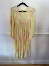 Load image into Gallery viewer, TLSM Dresses XS
