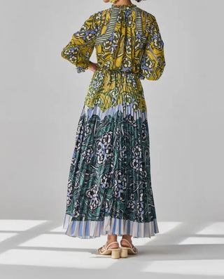 Sharvi Pleated Set