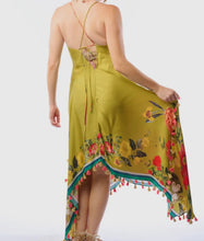 Load image into Gallery viewer, French Riviera Chartreuse Silk Set
