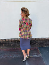 Load image into Gallery viewer, Plaid Statement Blazer

