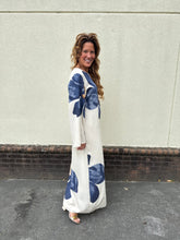Load image into Gallery viewer, Flower Caftan Maxi Dress
