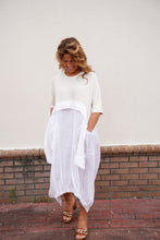 Load image into Gallery viewer, Dee Linen Bubble Dress
