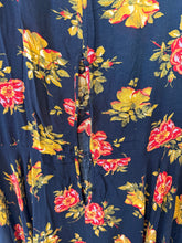 Load image into Gallery viewer, TLSM Dresses L
