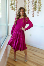 Load image into Gallery viewer, Silky Pleated Ruched Dress
