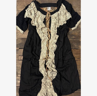 Echo in Lace Duster Dress