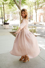 Load image into Gallery viewer, Scarlett Linen Dress
