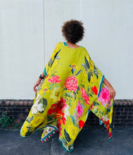 Load image into Gallery viewer, French Riviera Chartreuse Silk Set
