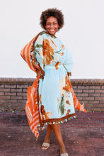 Load image into Gallery viewer, Ava Poncho Kimono
