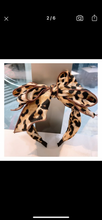 Load image into Gallery viewer, Leopard Bow Headband
