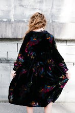 Load image into Gallery viewer, Black Velvet Floral Dress
